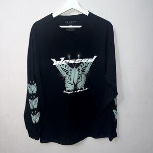 Pacsun large T-shirt long sleeve butterfly desig